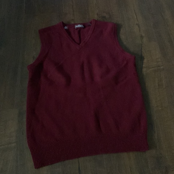 Preppy vintage burgundy scarlet red 100% wool academia sweater vest size medium - Picture 4 of 7